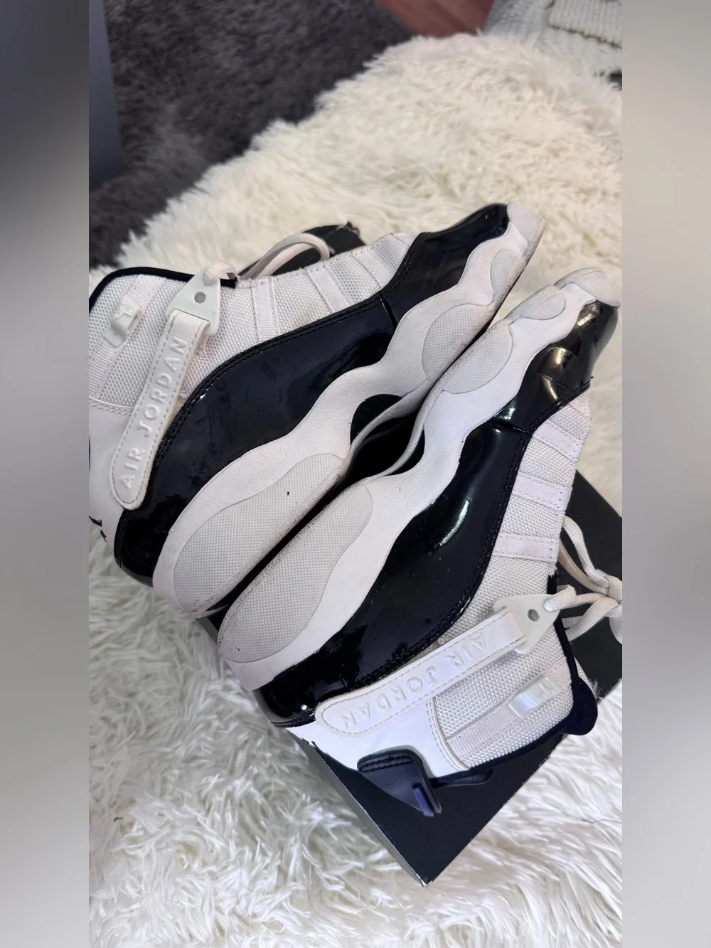 Jordan Kids Black, White & Purple High-Top Sneakers